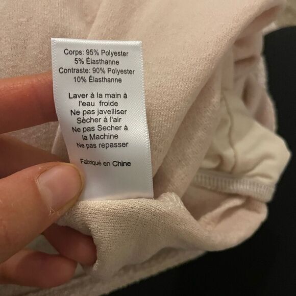 ASTR Low V Open Back Long Puff Sleeve Cream Bodysuit Size M - Picture 5 of 10